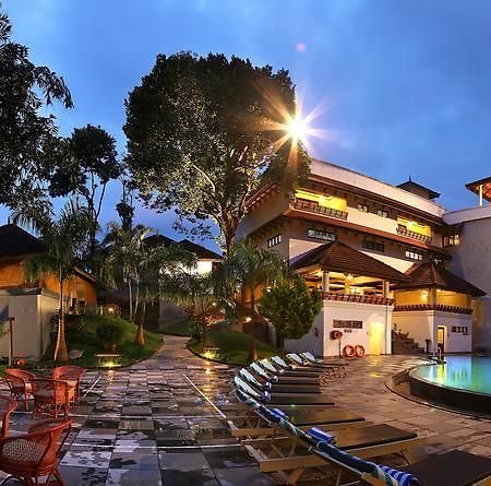 Elephant Court Теккади Экстерьер фото