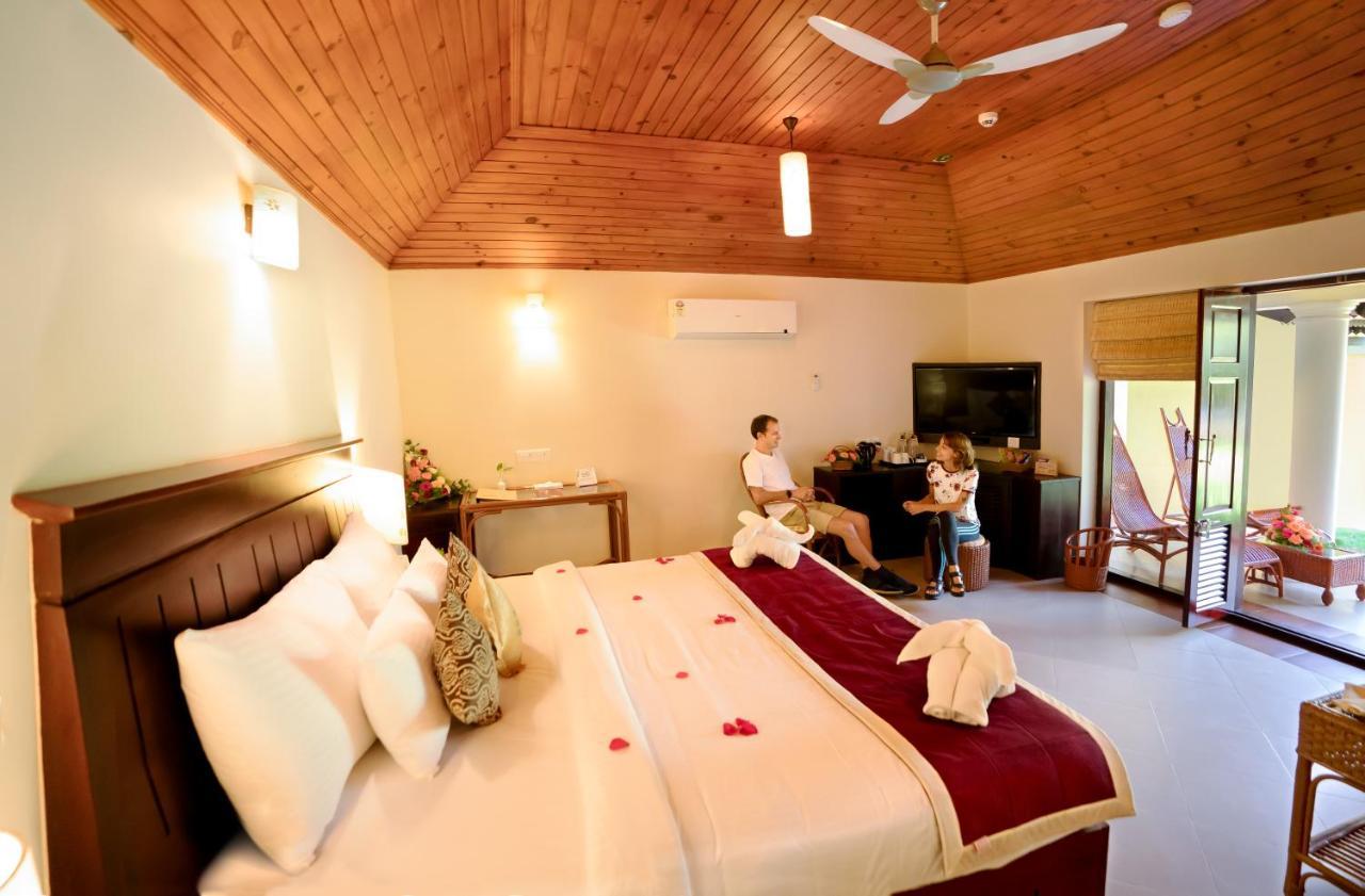 Elephant Court Теккади Экстерьер фото